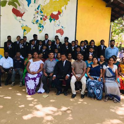 ශිෂ්‍ය නායක නිල ලාංජන පැළදවීම